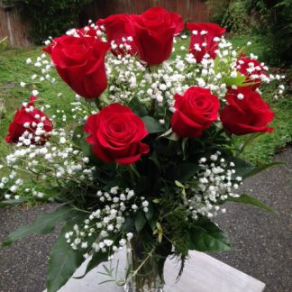 Dozen Roses Marysville WA