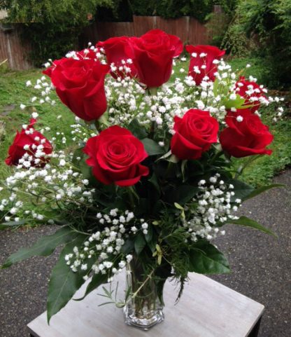 Dozen Roses Marysville WA